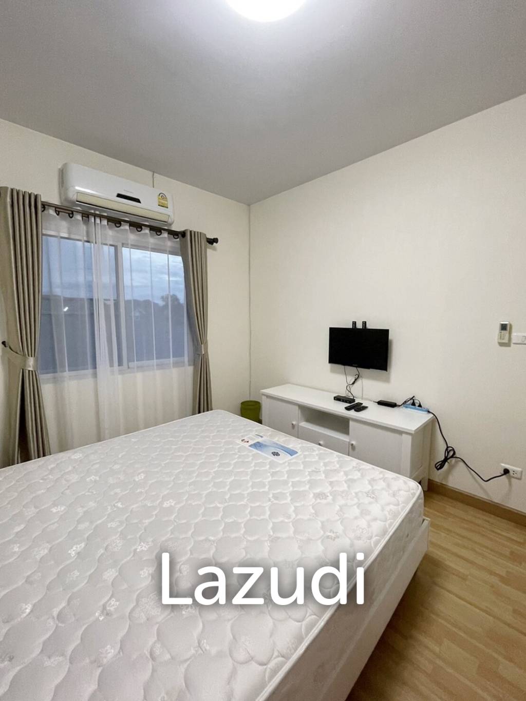 บ้านเดี่ยวให้เช่า 4 ห้องนอนในโครงการที่ริมกก