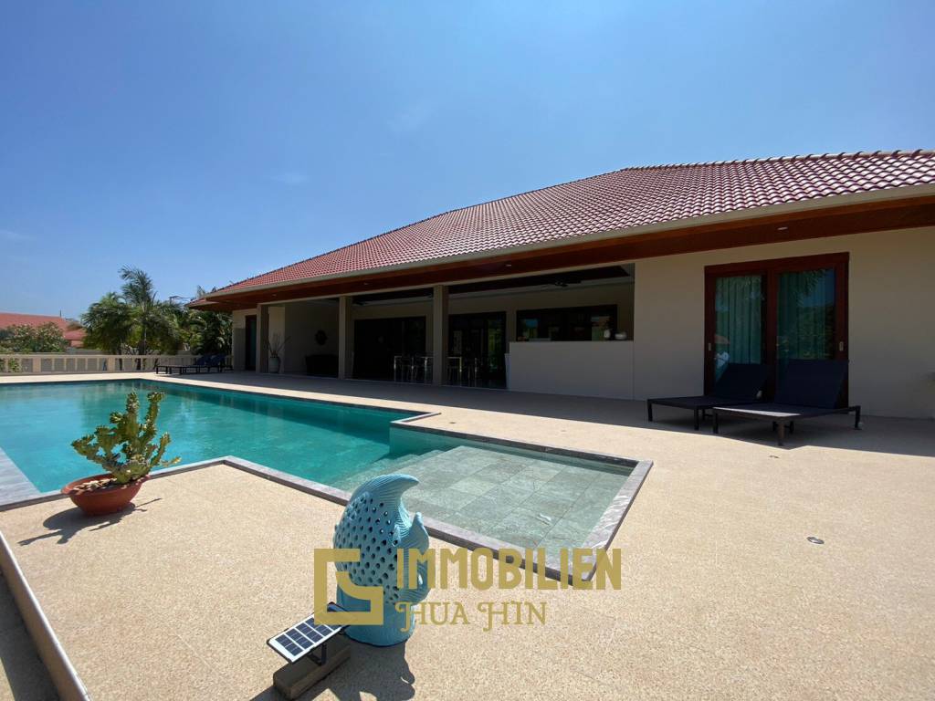 Large Thai-Bali Pool Villa on Big Plot For Sale Near Khao Kalok Beach