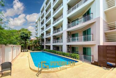 Flame Tree Residence : 1 Bed Condo In Town