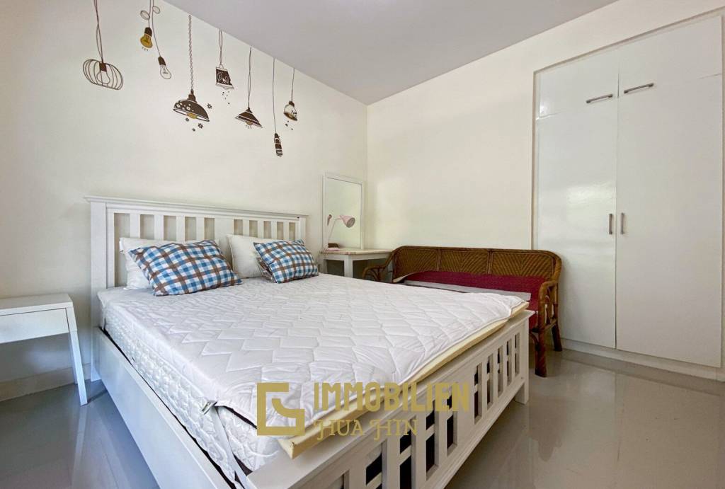 Flame Tree Residence: 1-Schlafzimmer-Eigentumswohnung in der Stadt