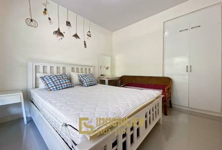 Flame Tree Residence: 1-Schlafzimmer-Eigentumswohnung in der Stadt