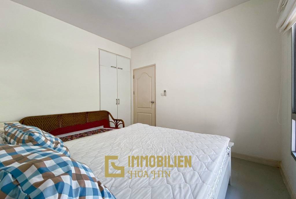 Flame Tree Residence: 1-Schlafzimmer-Eigentumswohnung in der Stadt