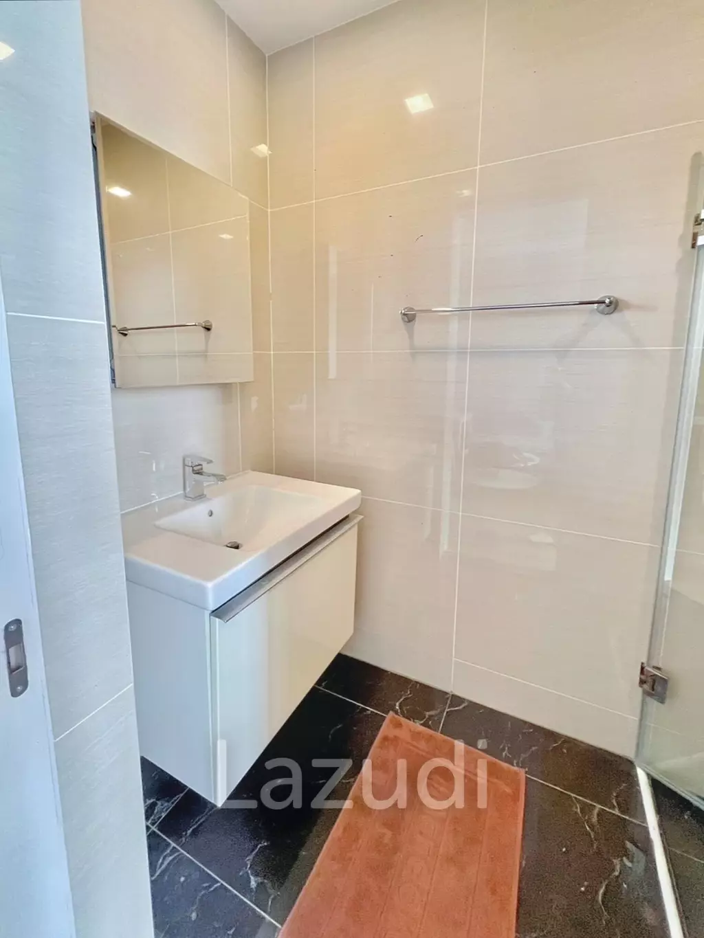 Studio 1 Bath 28 SQ.M Park Origin Phromphong