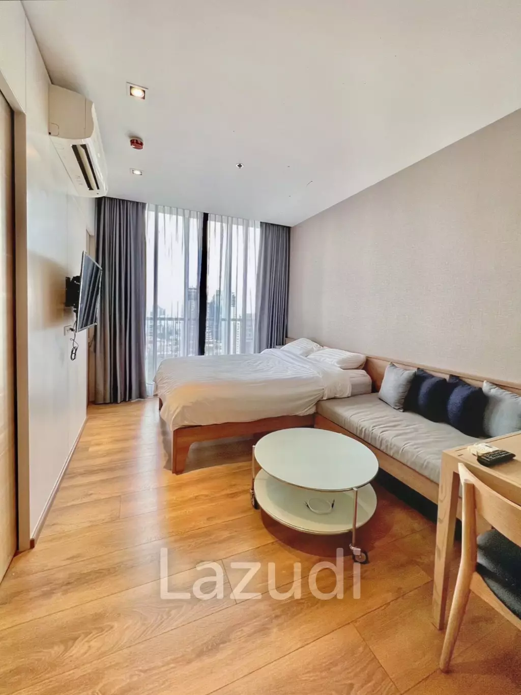 Studio 1 Bath 28 SQ.M Park Origin Phromphong