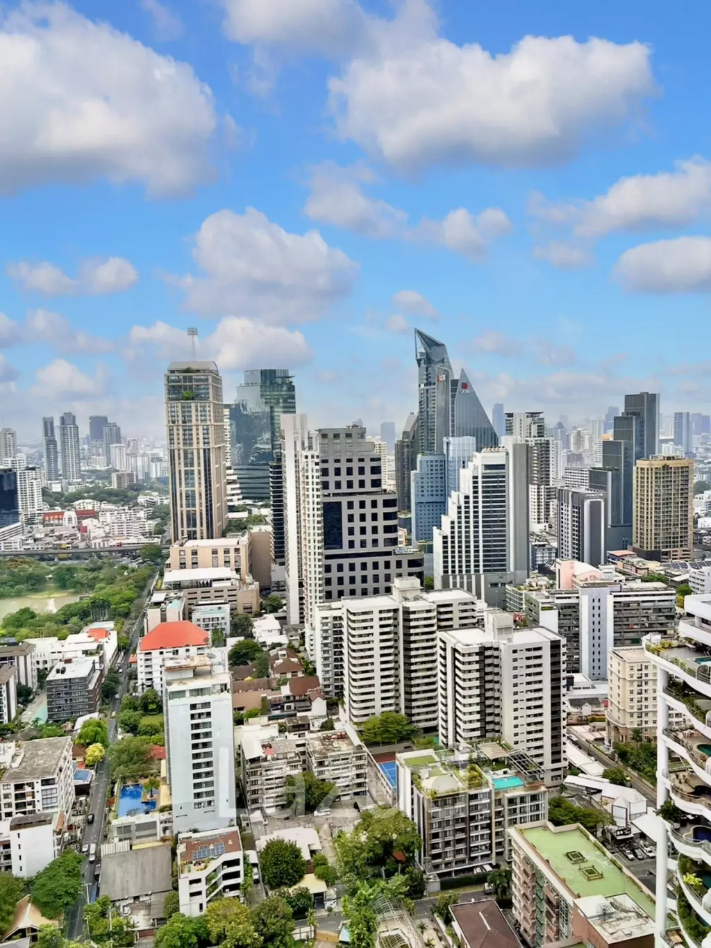 Studio 1 Bath 28 SQ.M Park Origin Phromphong