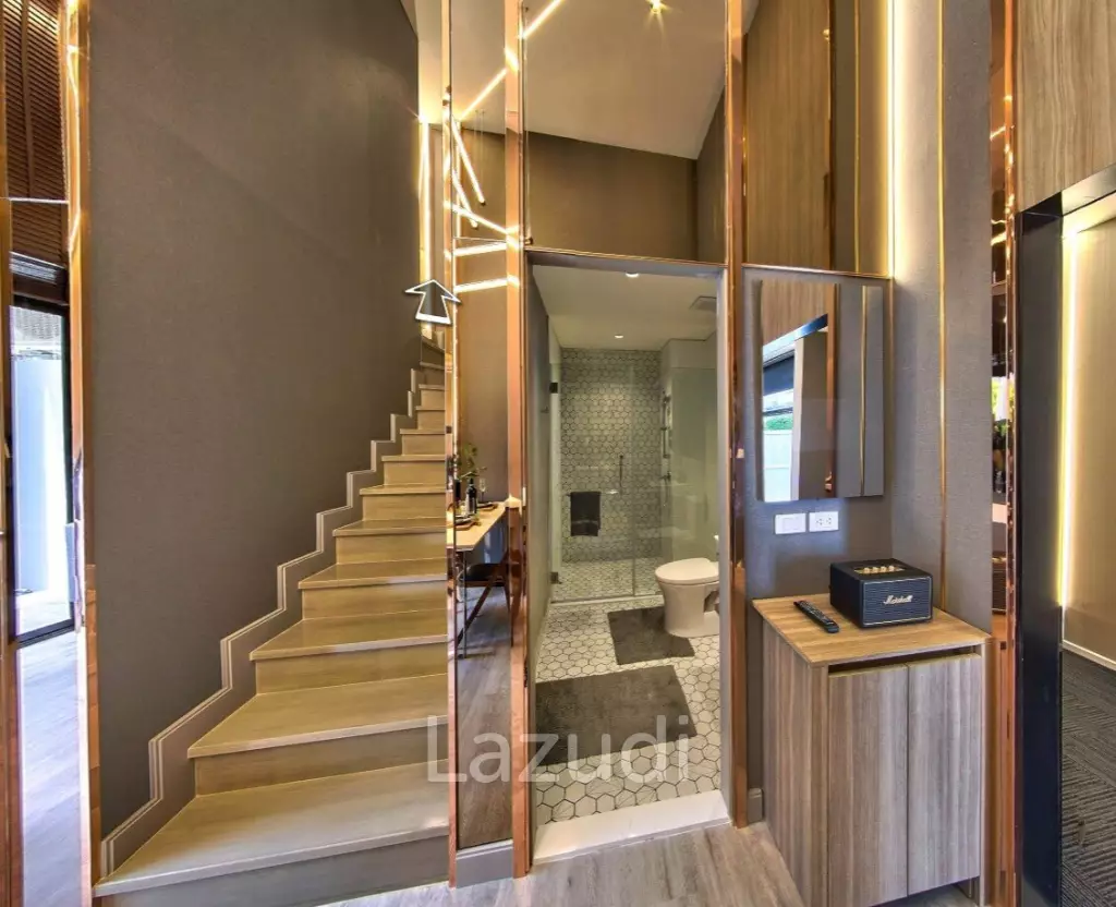 1 Bed Loft 1 Bath 51.49 SQ.M Altitude Unicorn Sathorn-Thapha