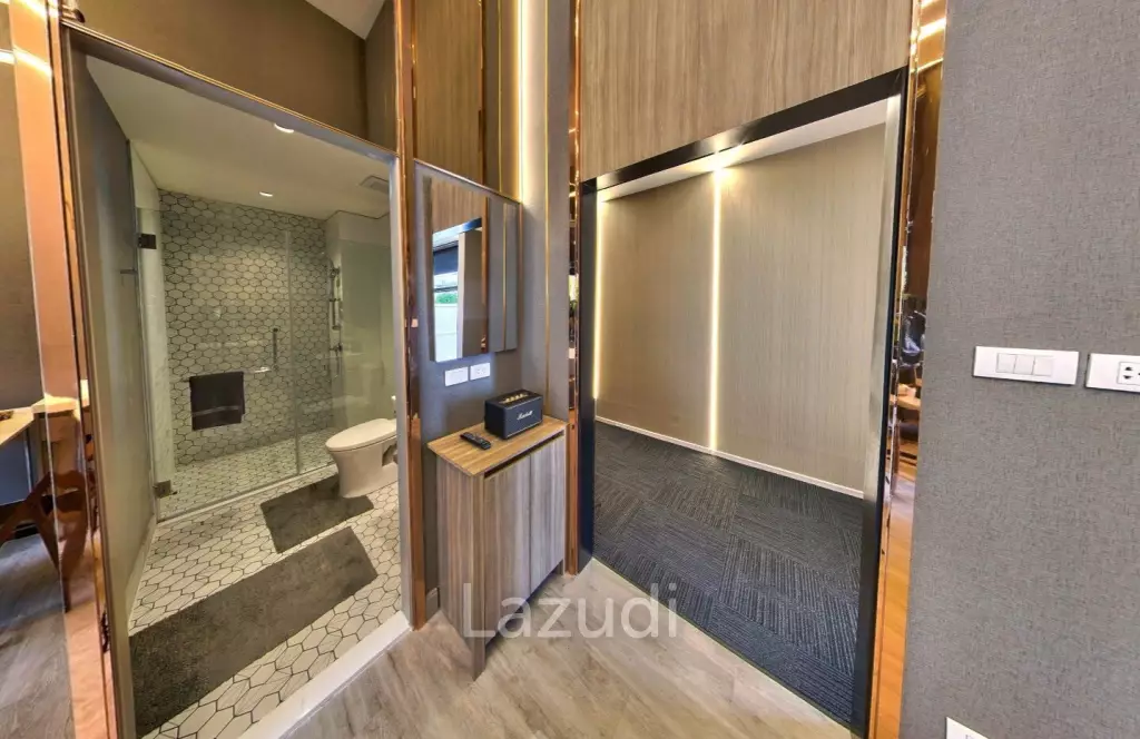 1 Bed Loft 1 Bath 51.49 SQ.M Altitude Unicorn Sathorn-Thapha
