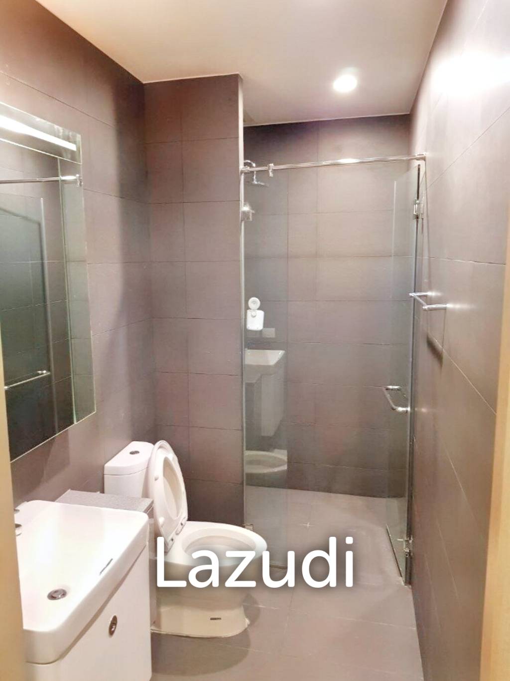 2 Bed 2 Bath 75 SQ.M Noble Ploenchit