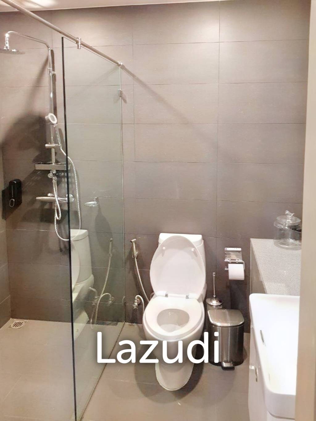2 Bed 2 Bath 75 SQ.M Noble Ploenchit