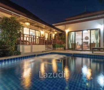 BAAN ARAYA : 3 bed pool villa