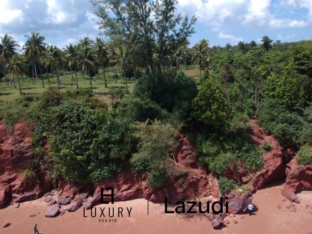 Absolute Beachfront : Beautiful Plot of Land in Bang Saphan Noi