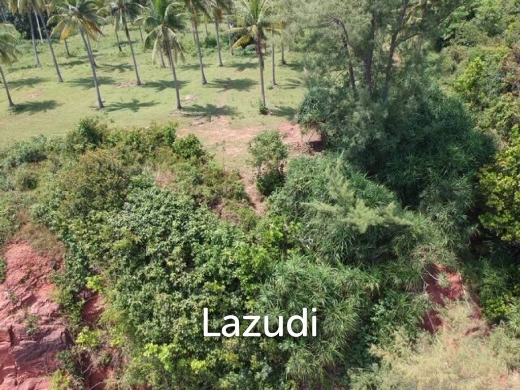 Absolute Beachfront : Beautiful Plot of Land in Bang Saphan Noi