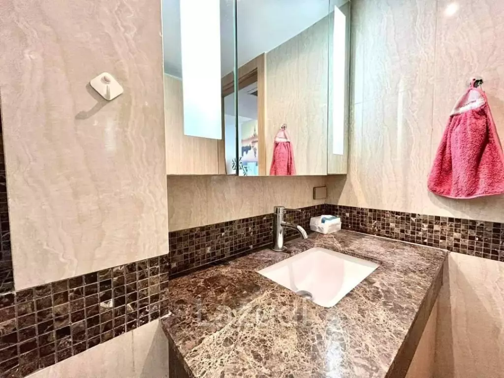 Studio 38 Sqm. The Cliff Pratumnak.