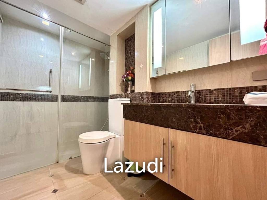 Studio 38 Sqm. The Cliff Pratumnak.