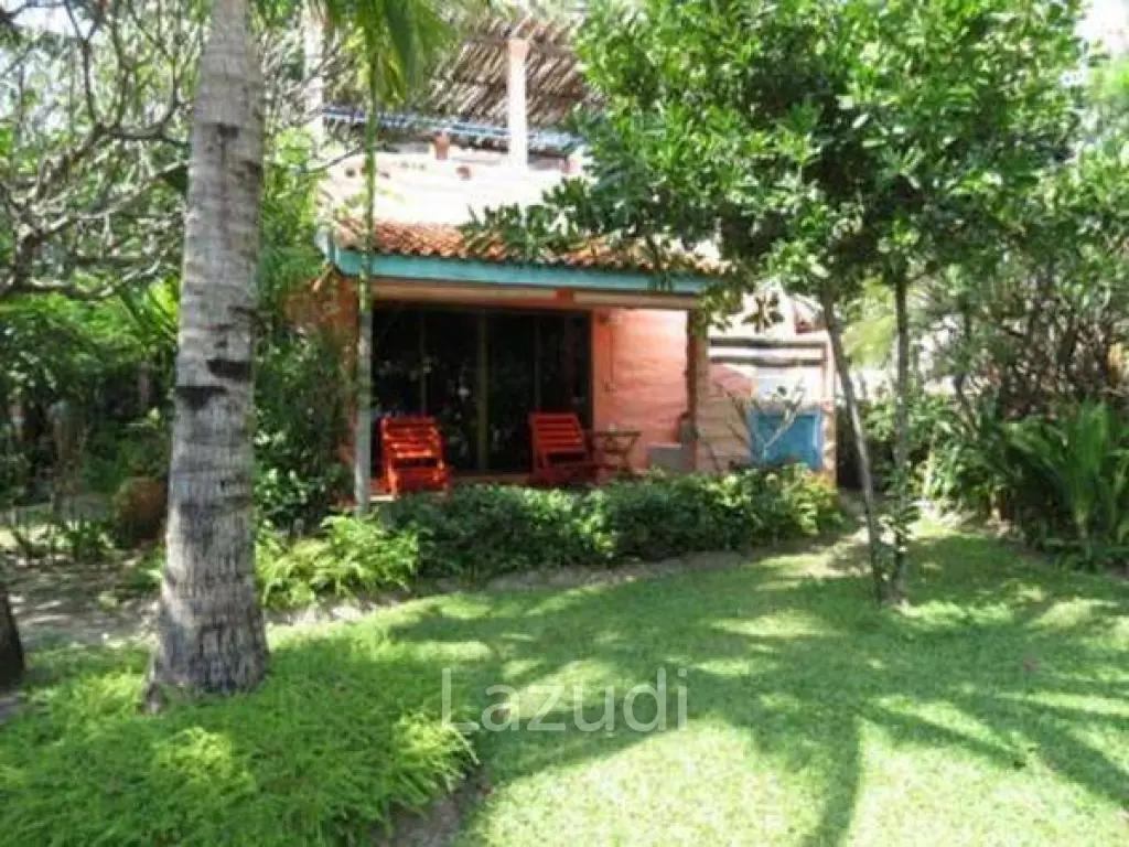 Absolute Beachfront Boutique Resort