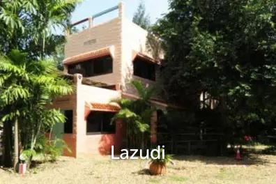 Absolute Beachfront Boutique Resort