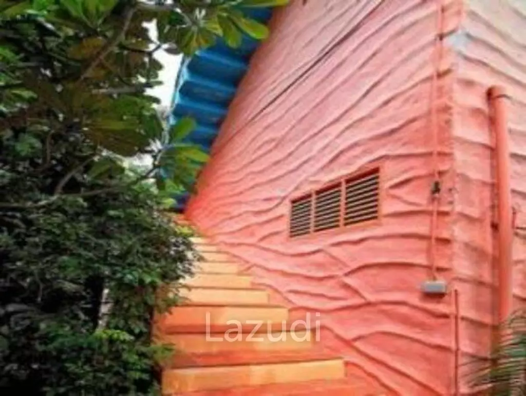 Absolute Beachfront Boutique Resort