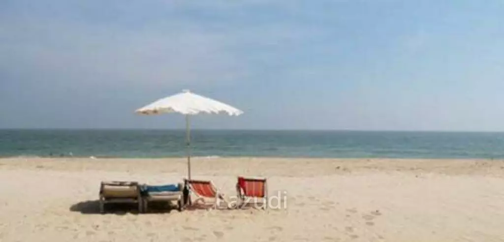 Absolute Beachfront Boutique Resort