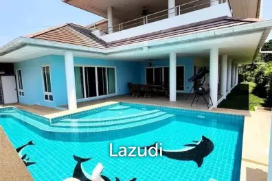 4 Bedrooms 800 Sqm. Private Pool villa at Soi Sukhumvit89