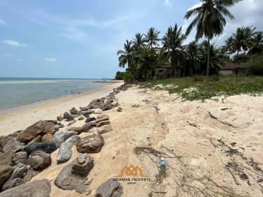 Beachfront land at Taling Ngam Beach