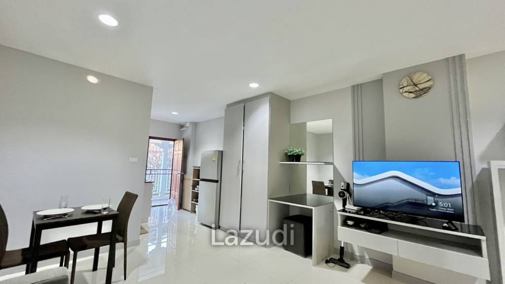 BAAN KLANG CONDO (NEW RENOVATED) : 1 bed the prime located