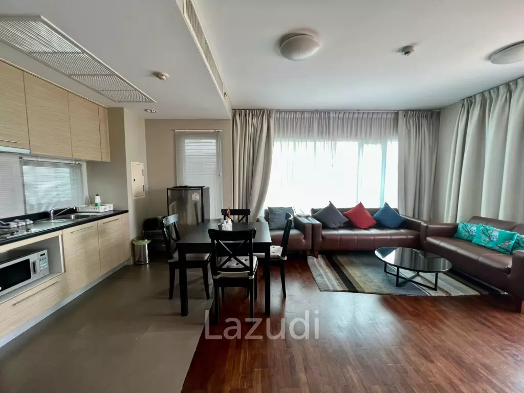 BAAN SAN DAO : Beachfront 2 Bed condo in town