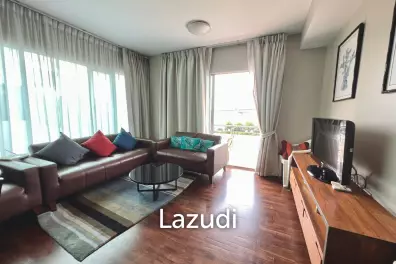 BAAN SAN DAO : Beachfront 2 Bed condo in town