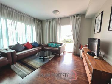 BAAN SAN DAO : Beachfront 2 Bed condo in town