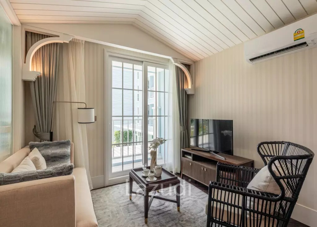 1 Bed 36.07 SQ.M Grand Florida Beachfront Condo Resort Pattaya