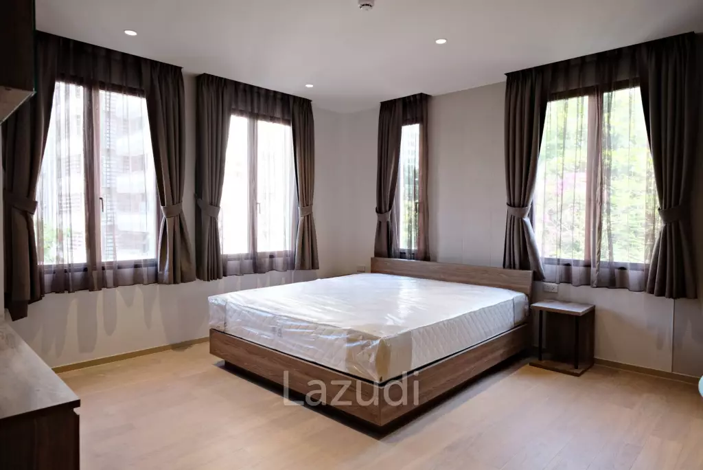 2 Bed 2 Bath 65.05 SQ.M Runesu Thonglor 5
