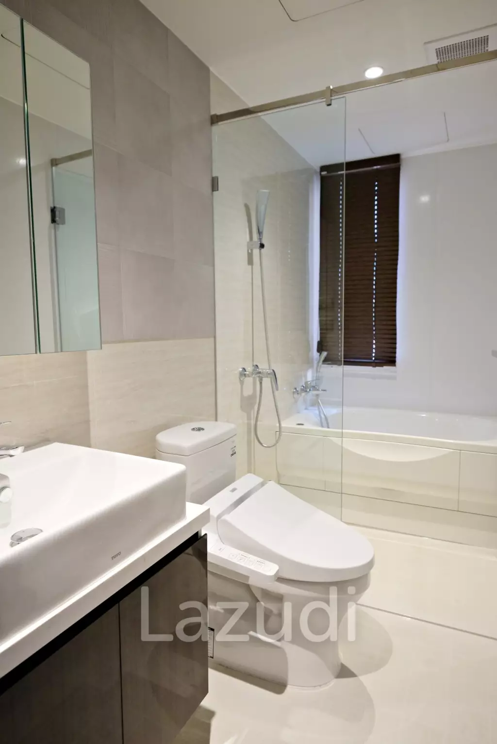 2 Bed 2 Bath 65.05 SQ.M Runesu Thonglor 5