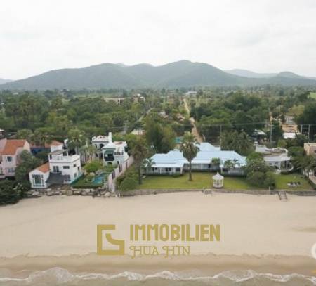 Fantastic Absolute Beachfront 5 bed Villa in Pak Nam Pran