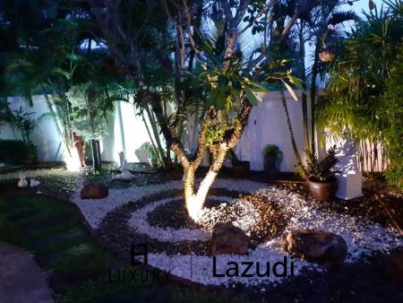 White Stone Villa: 3 bed 2 bath