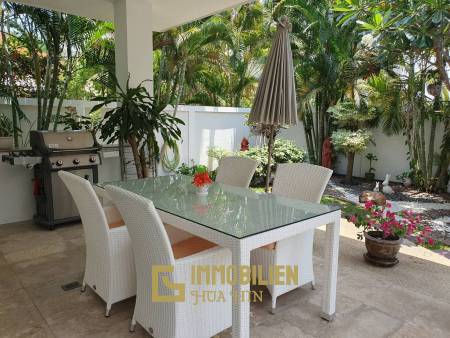 White Stone Villa: 3 bed 2 bath