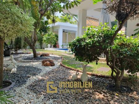 White Stone Villa: 3 bed 2 bath