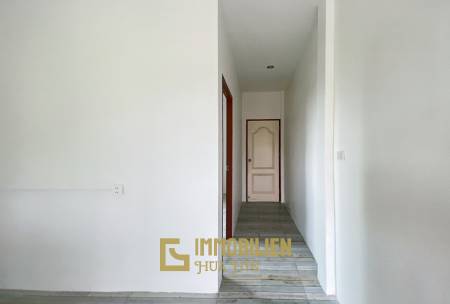 4 Bedrooms Apartment Building Close To Town For Sale