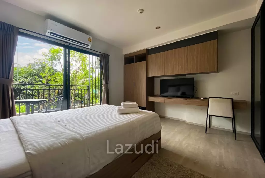 La Casita : Studio Condo In Town