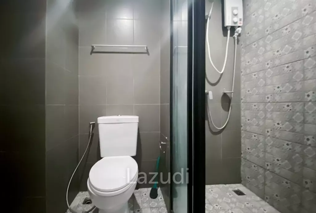 La Casita : Studio Condo In Town