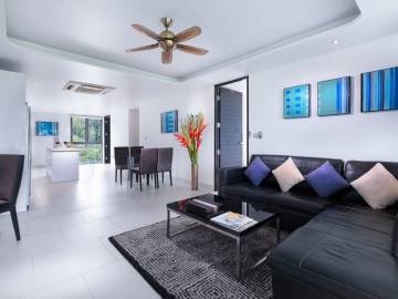 2 Bed 2 Bath 128 SQ.M | Absolute Twin Sands