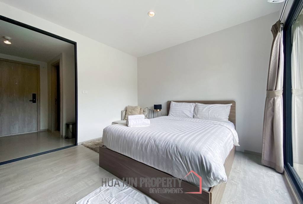 La Casita: Studio Condo In Town