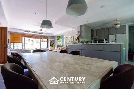 PALM HILL CONDO : 4 bed ground floor