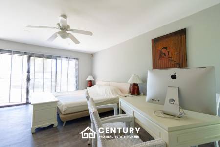 PALM HILL CONDO : 4 bed ground floor