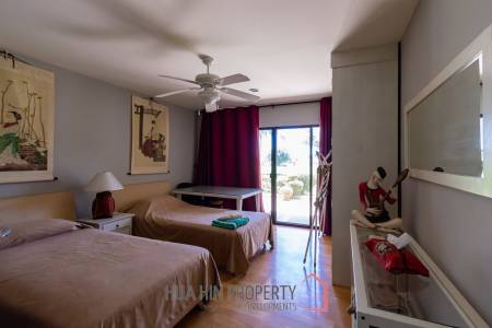 PALM HILL CONDO : 4 bed ground floor