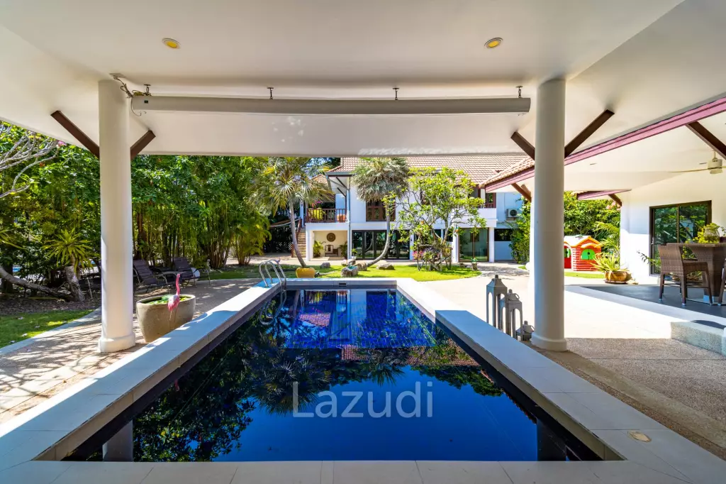 Royal Garden: Beautiful 5 bedroom Pool Villa