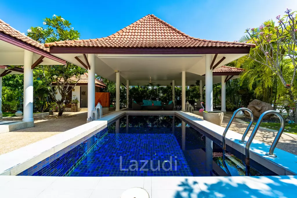 Royal Garden: Beautiful 5 bedroom Pool Villa