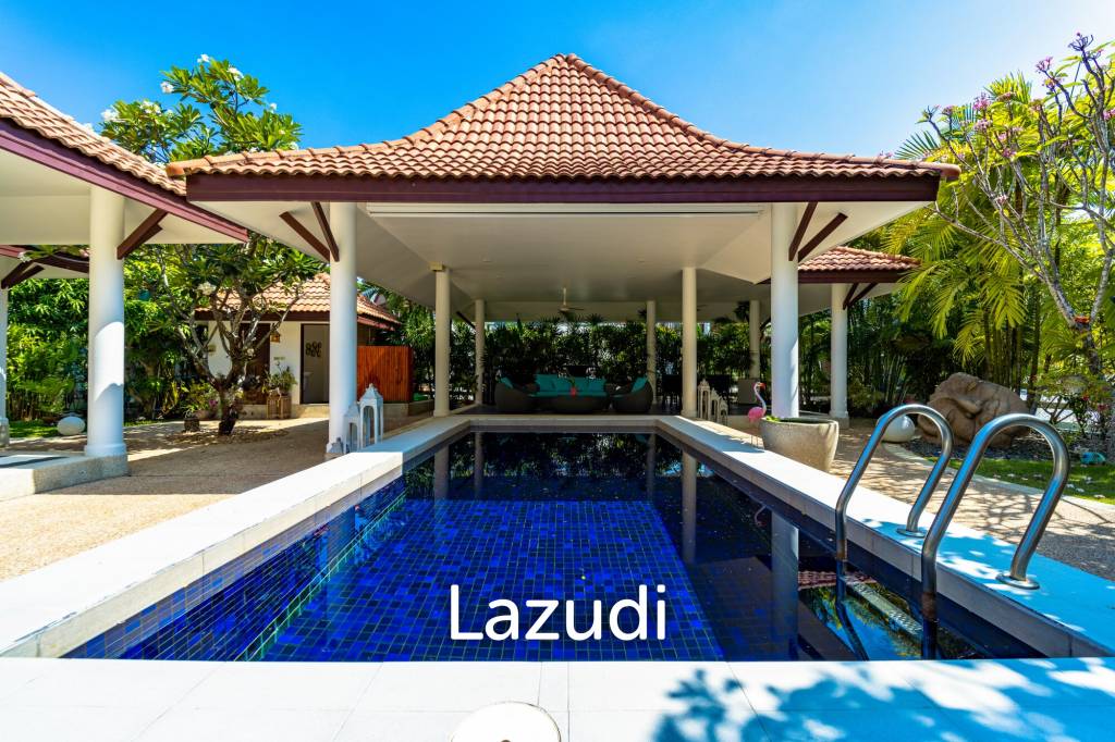 Royal Garden: Beautiful 4 bedroom Pool Villa