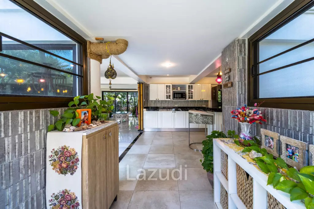 Royal Garden: Beautiful 5 bedroom Pool Villa