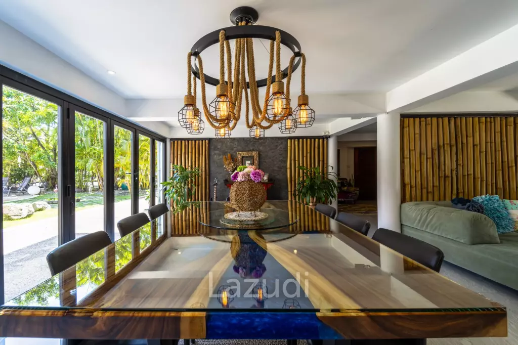 Royal Garden: Beautiful 5 bedroom Pool Villa