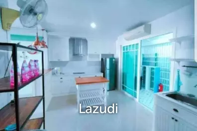 3 Bed 3 Bath 23 SQ.M Bristol Park Pattaya