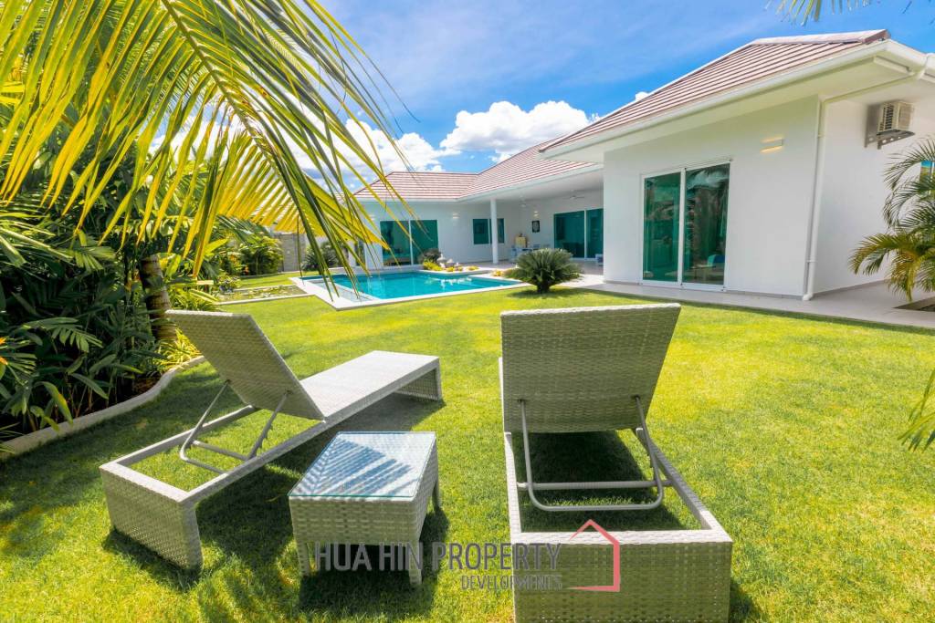 Palm Avenue : 3 Bedroom Pool Villa - New Development